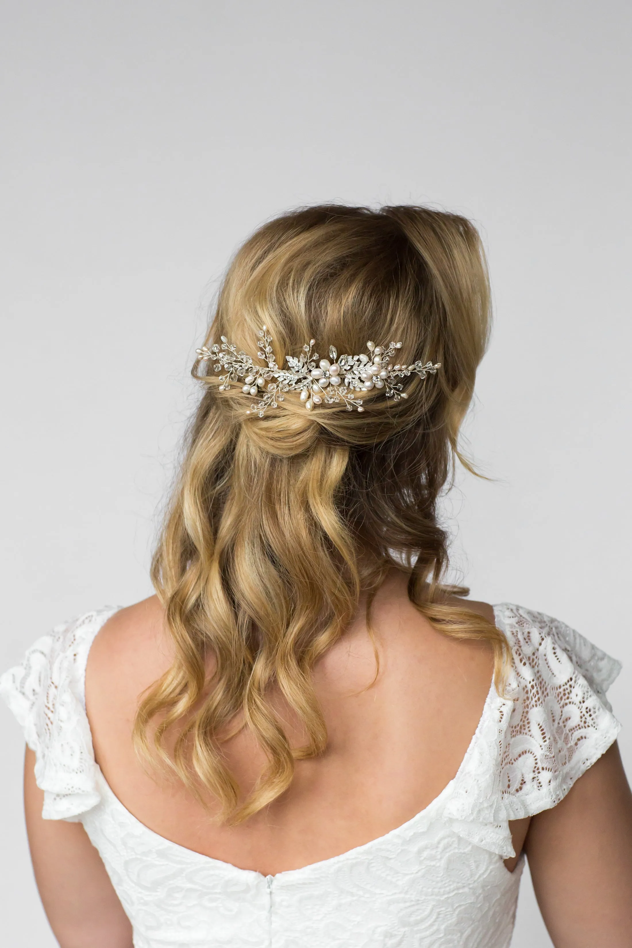 Freshwater Pearl Leafy Flower Hair Comb
