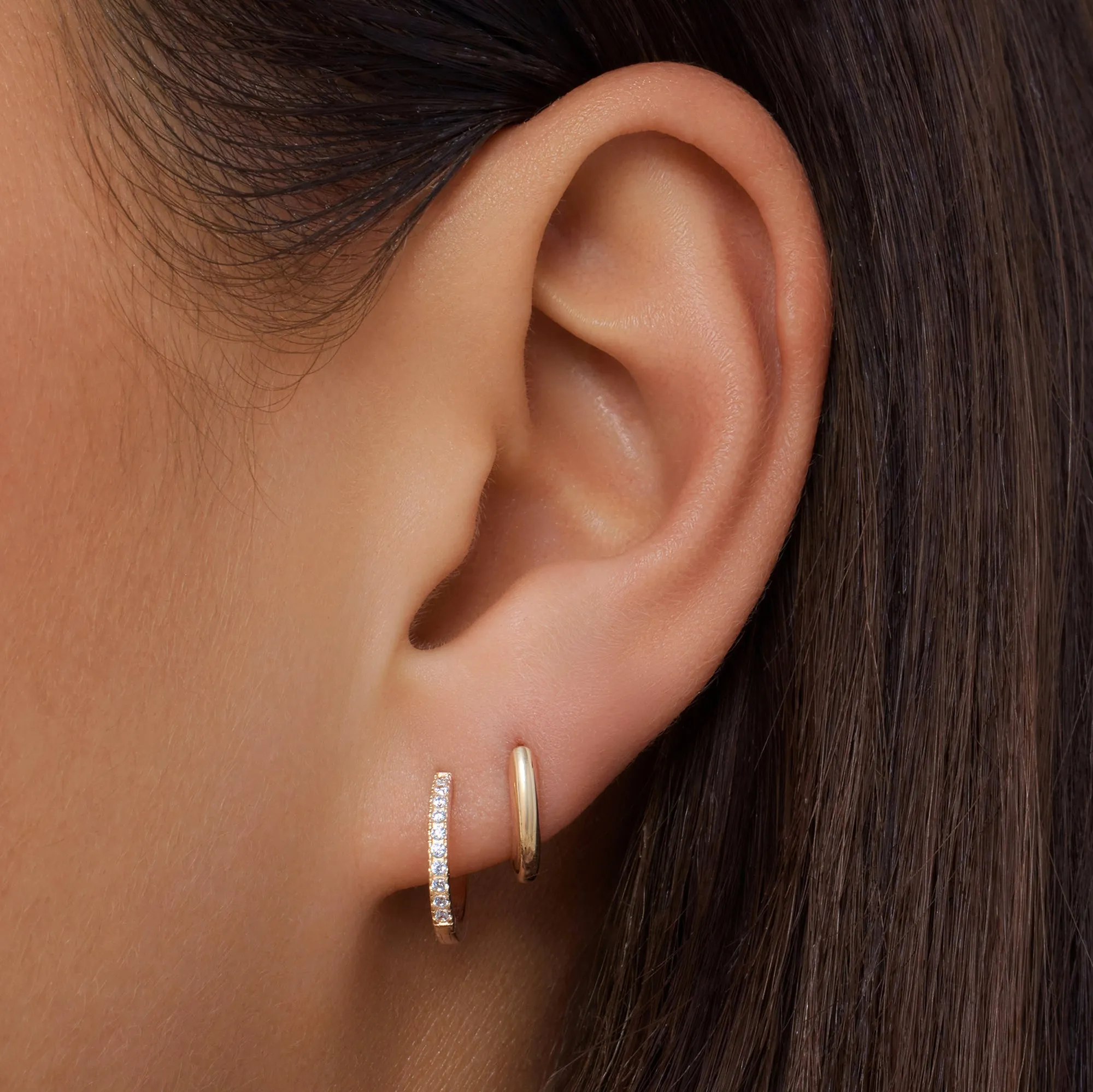 Pavé Cubic Zirconia Huggie Hoops (12mm)