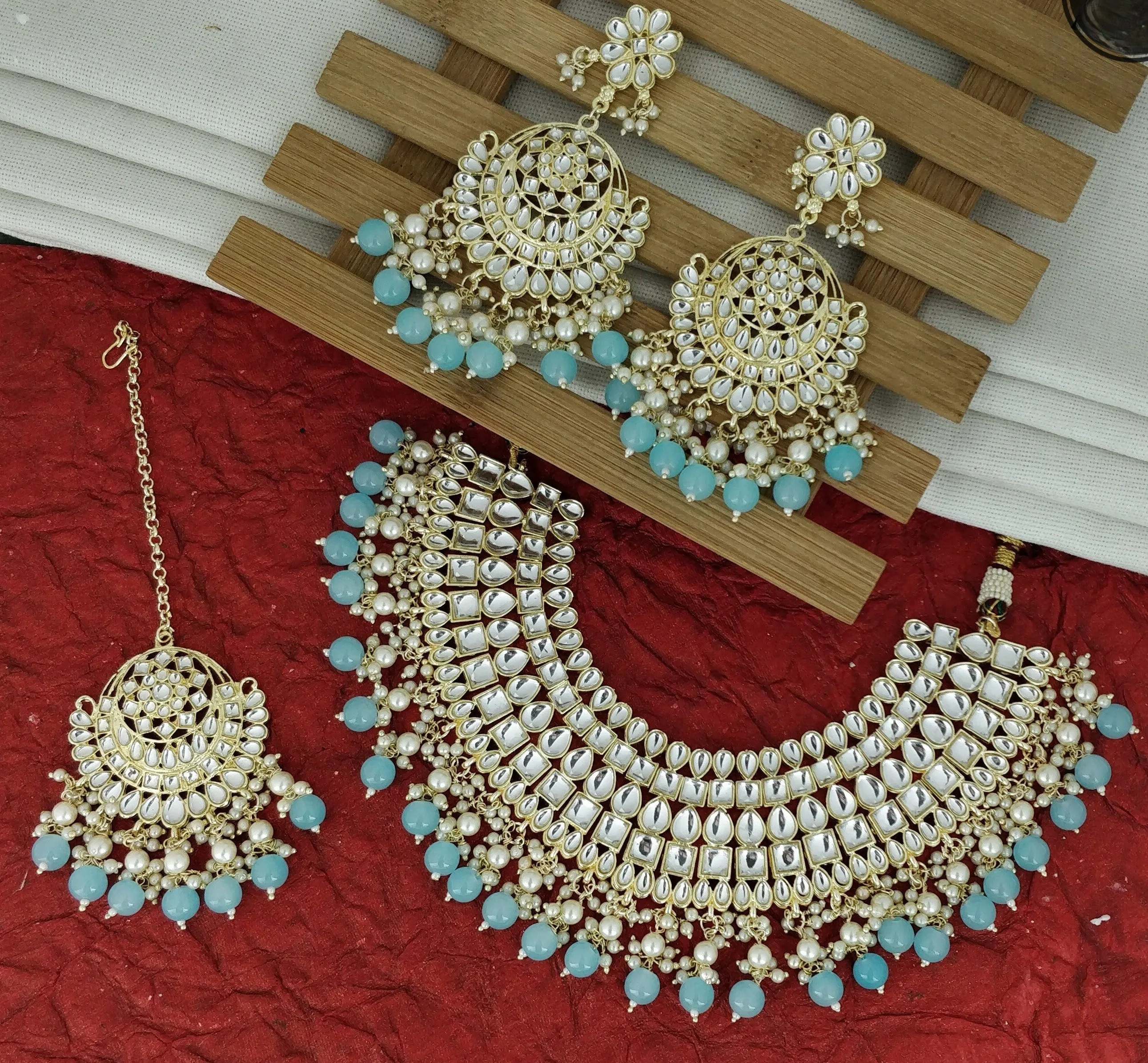 Pearlfect Designer Royal Kundan Jadau Set with Pearl & Mona Lisa Stones