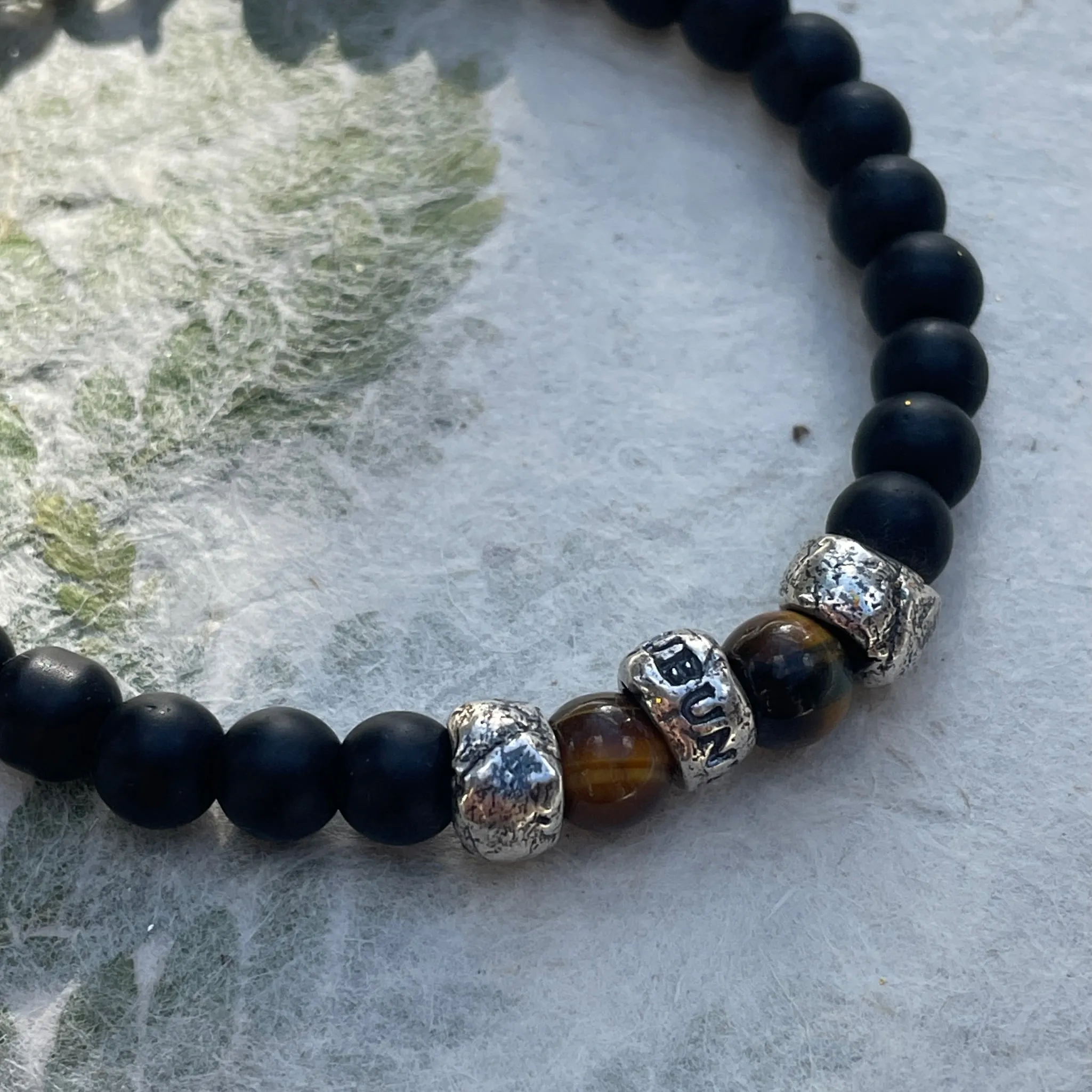 Unisex Ubuntu Onyx and Tiger Eye Beaded Bracelet